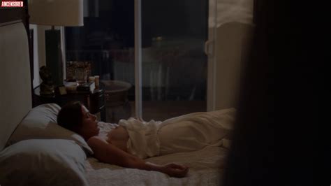 Naked Maura Tierney In The Affair