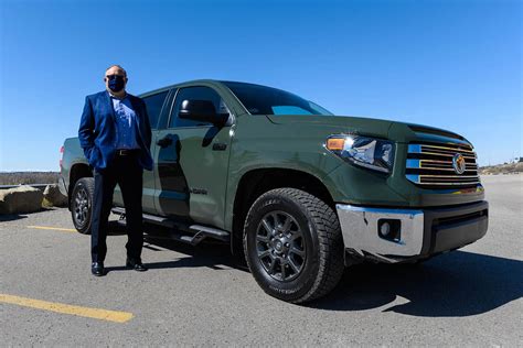 Reader Review 2021 Toyota Tundra 4x4 Driving