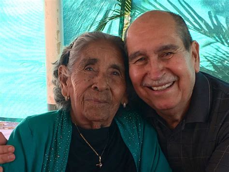 Madre E Hijo Se Reencuentran Después De 70 Años Gracias A La Fuerza De