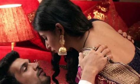 See Pics Ritik And Shivanya Shot For ‘hot Love Making Scene In Naagin Bollywood News India Tv