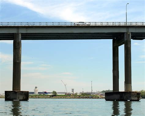 Rikers Island Bridge Over Rikers Island Channel East Rive Flickr