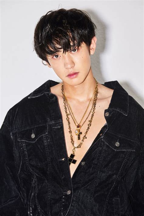 Discalimerfyeah!chanyeol is in no way affiliated with chanyeol, exo or sm entertainment. Black Denim Jacket | Chanyeol - EXO | K-Fashion at ...