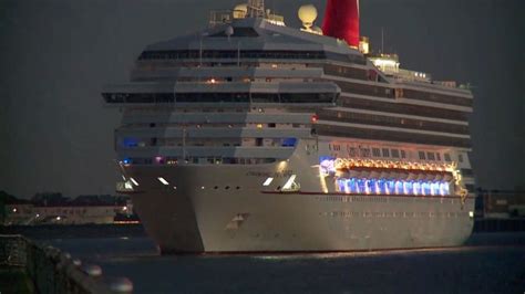 Video Passengers Describe Search For Woman Who Fell Off Cruise Ship