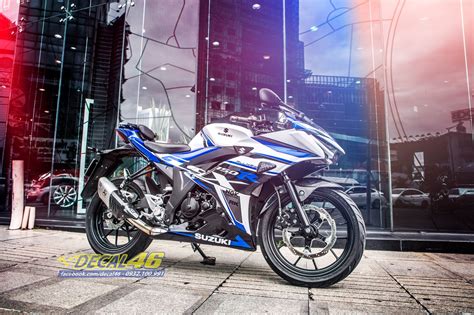 It is available in 2 colors, 1 variants in the philippines. Meet Suzuki GSX-R150 Racing Edition with Akrapovic Exhaust