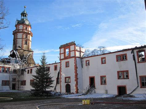 Auf wunsch kann die einbauküche vom Deutsche Stiftung Denkmalschutz - Sonderkonto für Schloss ...
