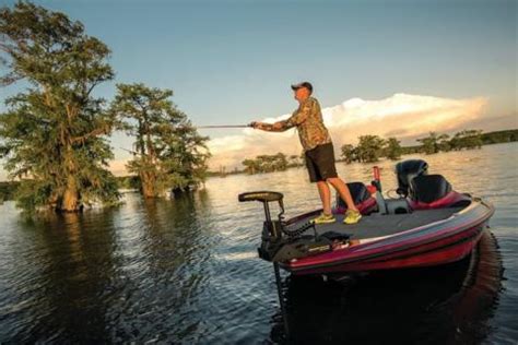 It was very quiet and had nice power. How to Choose the Right Trolling Motor for Your Boat ...