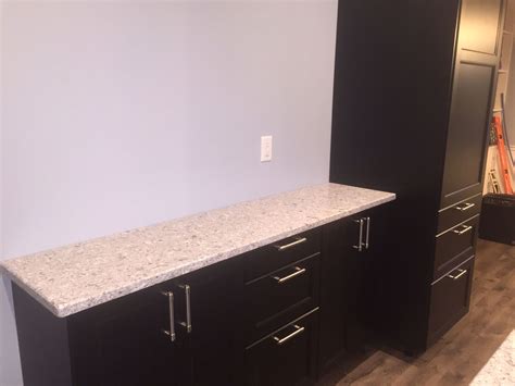 Spills and grease are easy to wipe clean and the kitchen countertop keeps its beauty over time, making it a practical solution. DIY Ikea kitchen with Laxarby cabinets, quartz countertops ...