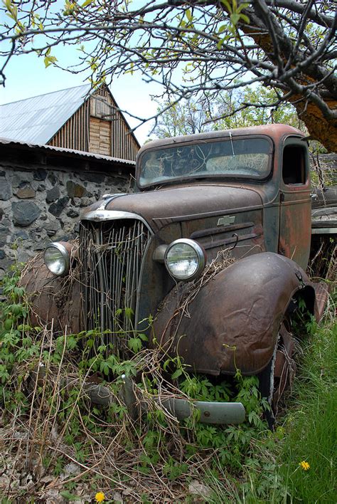 retired rusty chevy by jack hursh abandoned cars old pickup trucks vintage trucks