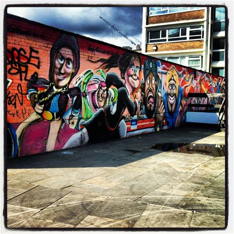 Graffiti Shoreditch London Graffiti London Painting Art Art