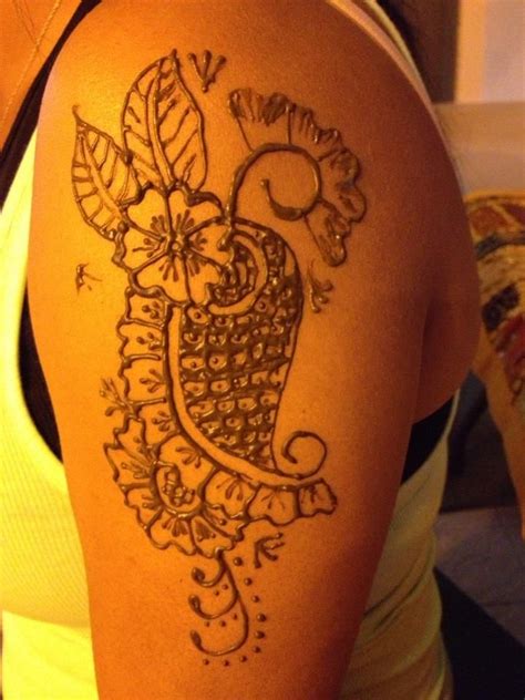 Upper Arm Henna Tattoos Dreamcatcher Tattoo Pretty Tattoos