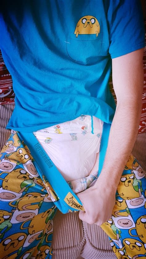 Tigrouandme On Tumblr Let Me See How Badly Your Diaper Is Soaked Mister 🧐