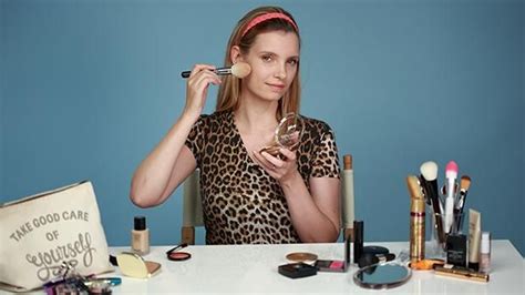 In both cases blending in well is important to keep it all looking natural. How to apply bronzer and blusher | How to apply bronzer ...