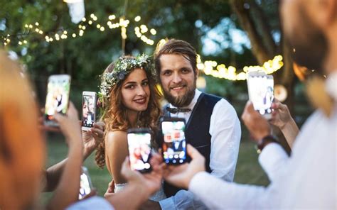 Learn Unique Ways To Incorporate Social Media Into Your Wedding