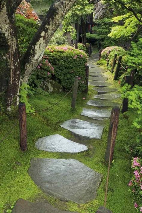 10 Amazing Stone Walkways That Will Steal The Show Founterior