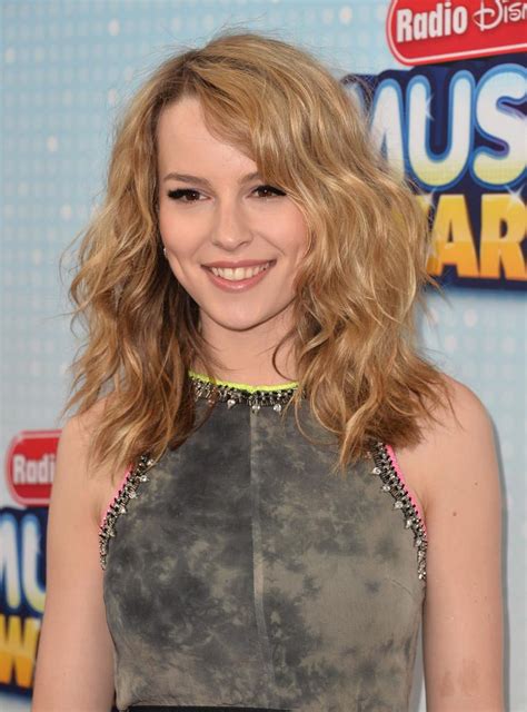 Bridgit Mendler Pictures