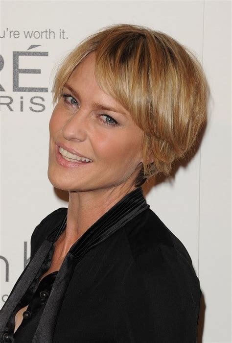 You will flatter with this tousled cropped cut. Layered Short Choppy Razor Cut for Mature Lady - Robin ...