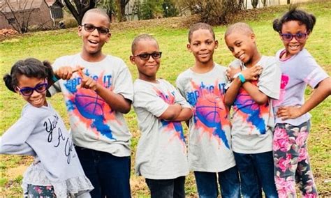 The mcghee sextuplets take tv by storm See the McGhee sextuplets now, 10 years after viral ...