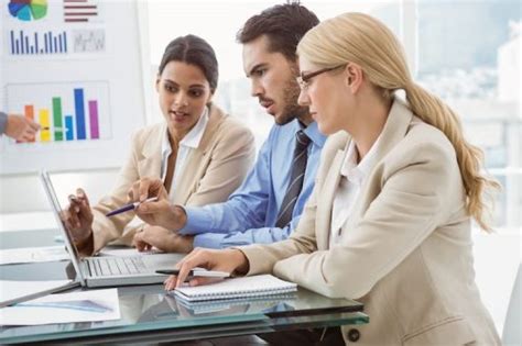 The general term will optimise your job title to show up in a general search for jobs of the same nature. How to Become a Financial Analyst Manager: Analyzing ...