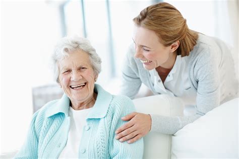 How to Hire a Caregiver for a Senior Parent or Loved One | Cahoon Care