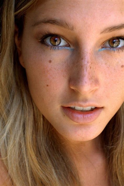 Pin By Kate Mckibbin Entrepreneur On Beauty How To S Beautiful Freckles Beautiful Eyes