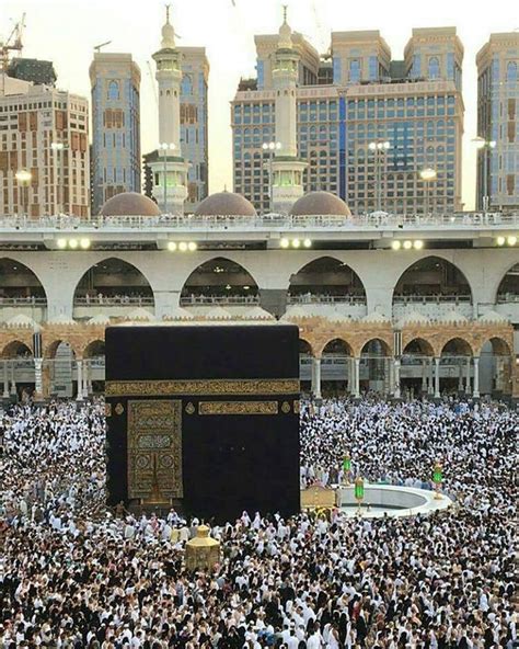 Pin by Biss Mane on Allah | Masjid, Beautiful mosques, Masjid al haram