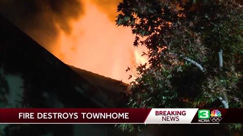 Sacramento Townhouse Destroyed In Morning Fire