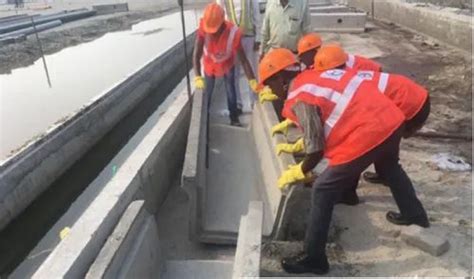 Reinforced Concrete Full Floor Square Cable Trench Cum Precast Drain