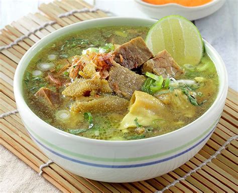 Tambahkan babat dan daging, didihkan, biarkan bumbu meresap. Resep Soto Babat Santan Sajian Sedap