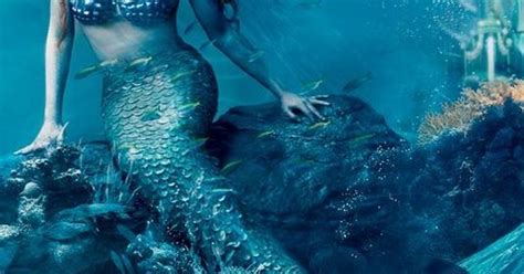 Julianne Moore As Ariel From The Little Mermaid By Annie Leibovitz