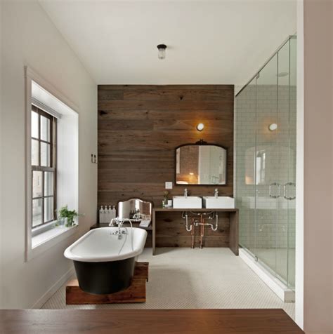 Don't just think about painting your walls one single shade. 15 Classy Bathroom Designs With Reclaimed Wood