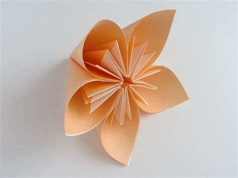 The Art Of Paper Folding How To Make An Origami Flower Kusudama