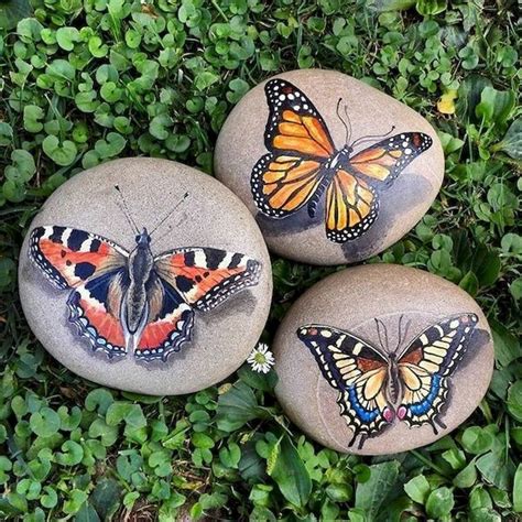 55 Cute Diy Painted Rocks Animals Butterfly Ideas 6 Painted Rock