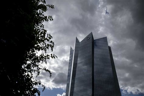 Frost bank was founded in february 1899 and is based in san antonio, texas. 'Nothing else like this': Inside Frost Bank Tower, San ...