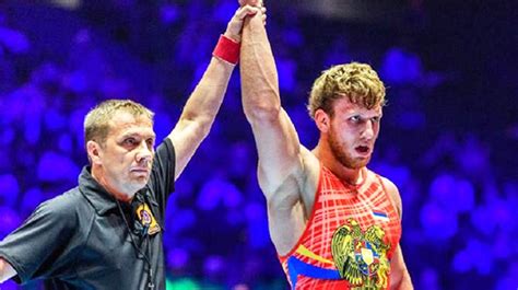 Artur Aleksanyan Beats Azerbaijani Rival Becomes World Champion