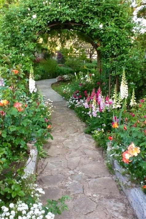 25 Stunning Garden Paths Cottage Garden Beautiful Gardens Garden Paths