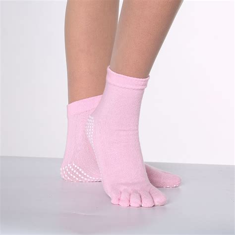 Hot Calcetines Warm Cute Socks With Five Fingers New Winter Women Toe Socks Cotton Non Slip