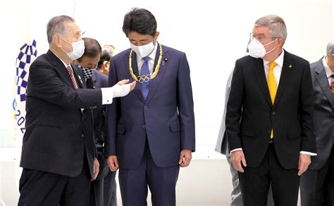 Jul 16, 2021 · 国際オリンピック委員会（ｉｏｃ）のトーマス・バッハ会長（６７）が１６日、ついに広島の地に入った。 バッハ会長が力説「9か月後にはワクチンは利用可能なツールに ...