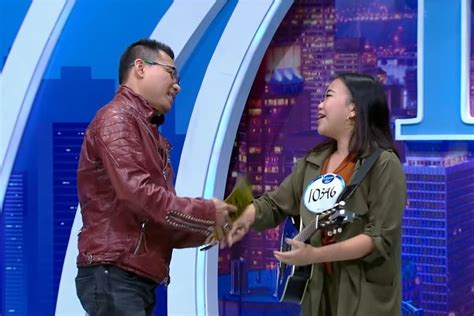 Wina natalia adalah seorang penyanyi, entrepreneur, novelis, dan juga komposer. Ditolak Anang 7 Tahun Lalu, Kontestan Indonesian Idol Ini ...