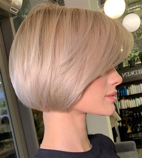 Chin Length Hairstyles For Women 2021 Short Hair Models