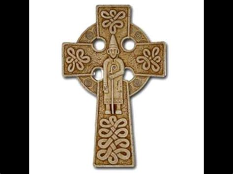 This has been interpreted as the deer's cry by middle irish popular etymology, but it is more likely a term for a spell of co. St patricks breastplate (live) David Ruis - YouTube
