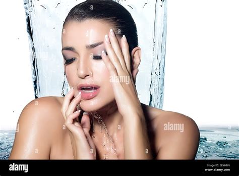 Beauty Pretty Face Woman Under Shower Hi Res Stock Photography And
