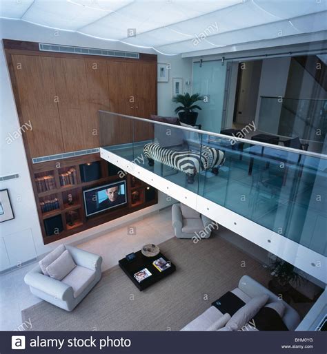 Although two bedroom tiny house floor plans are not very common, you can easily find plenty of designs with a loft or flexible design that allows for tiny *a large number of minimalists are interested in small house floor plans or tiny house trailers that they can assemble on the cheap. Birdseye view of large open-plan mezzanine floor with ...