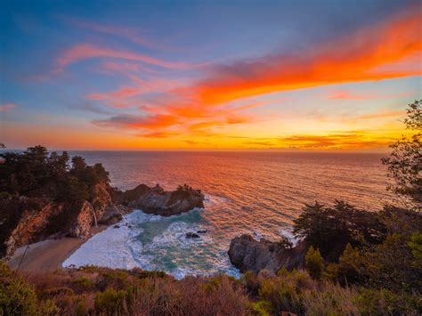 Mcway Falls Julia Pfeiffer State Beach Sunset Big Sur Cal