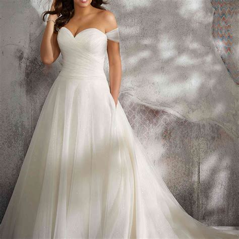 44 Wedding Dresses With Pockets