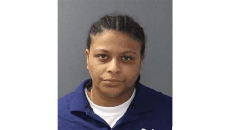 7 Time Convicted Felon Gets 10 Years After Police Caught Her With Semi Automatic Pistol