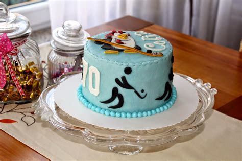 Eis selbst zu machen liegt voll im trend und nicht immer ist eine eismaschine für selbstgemachtes eis nötig. Immer wieder Sonntags: Eishockey-Torte