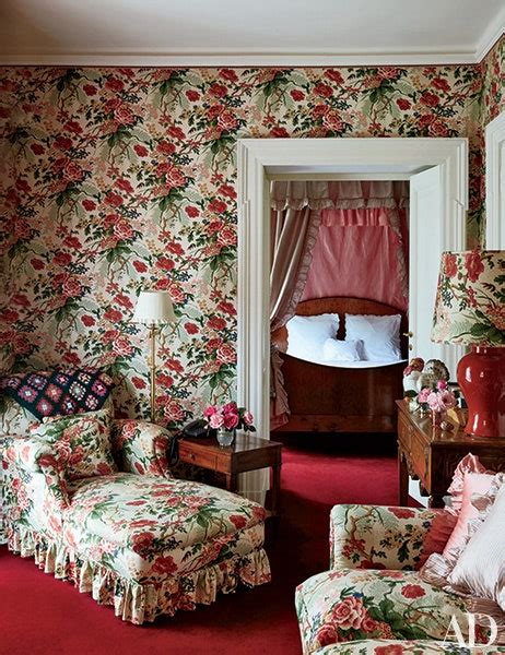 Lay the next cord to the right of the covered cord on top of the 1/2 selvedge. 12 Ways to Decorate with Fabric Wallcoverings Photos ...