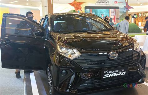 Lebih Sporty Fitur New Daihatsu Sigra Nggak Kaleng Kaleng GenPI Co