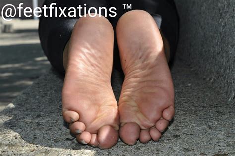 Feetfixations Soles Ebonysoles Prettyfeet Wrinkledsoles