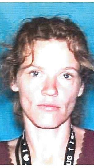 Body Of Missing Detroit Woman Found In A Field In 1999 Is Identified 20 Years Later Daily Mail